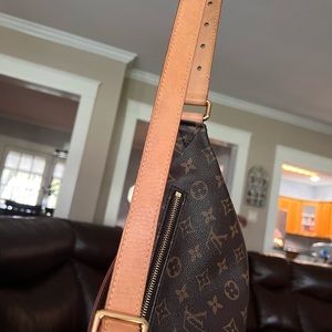 Louis Vuitton Bumbag